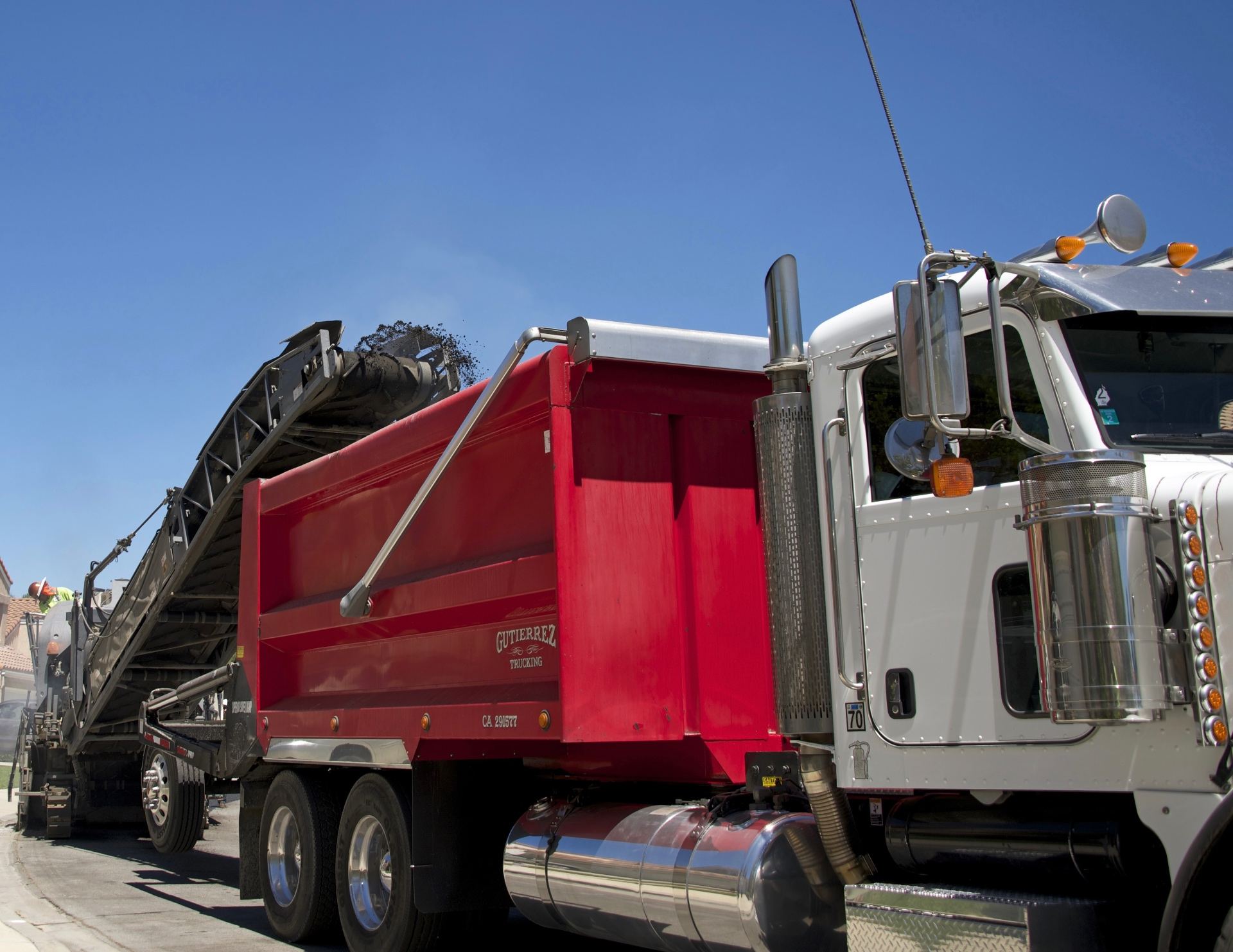 Parking Lot Paving service - professional parking lot paving for commercial parking lots and pavement